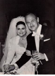 Wedding picture of Gerald McRaney and his wife Delta Burke